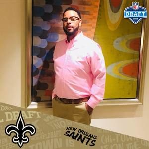 Meet your Posher, Derrick